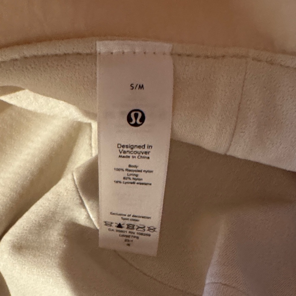 Lululemon Athletica Cream Bucket Hat - Picture 3 of 7